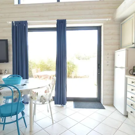 Charming In Les Sables D'olonne With Garden Château-dʼOlonne