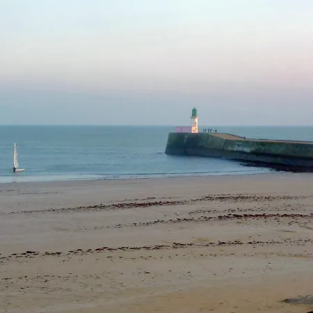 Charming In Les Sables D'olonne With Garden Château-dʼOlonne